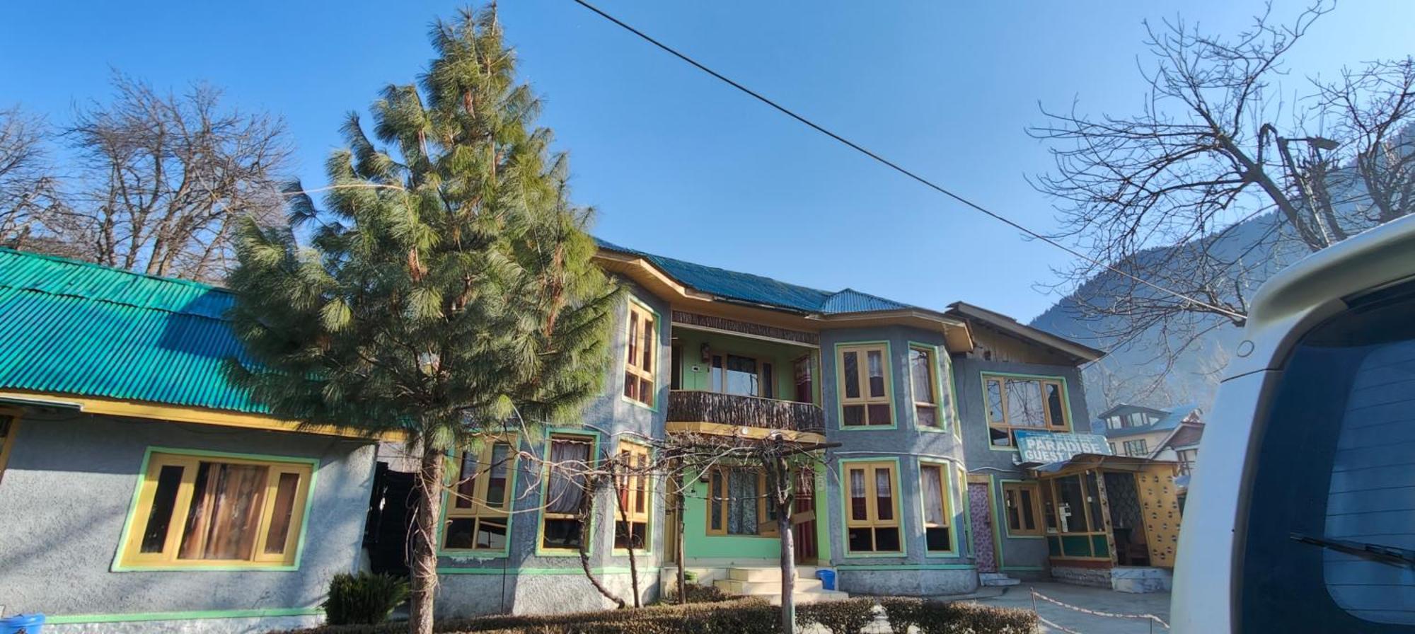 New Relax Inn, Pahalgam, 2 Km From Lidder Valley Exteriör bild