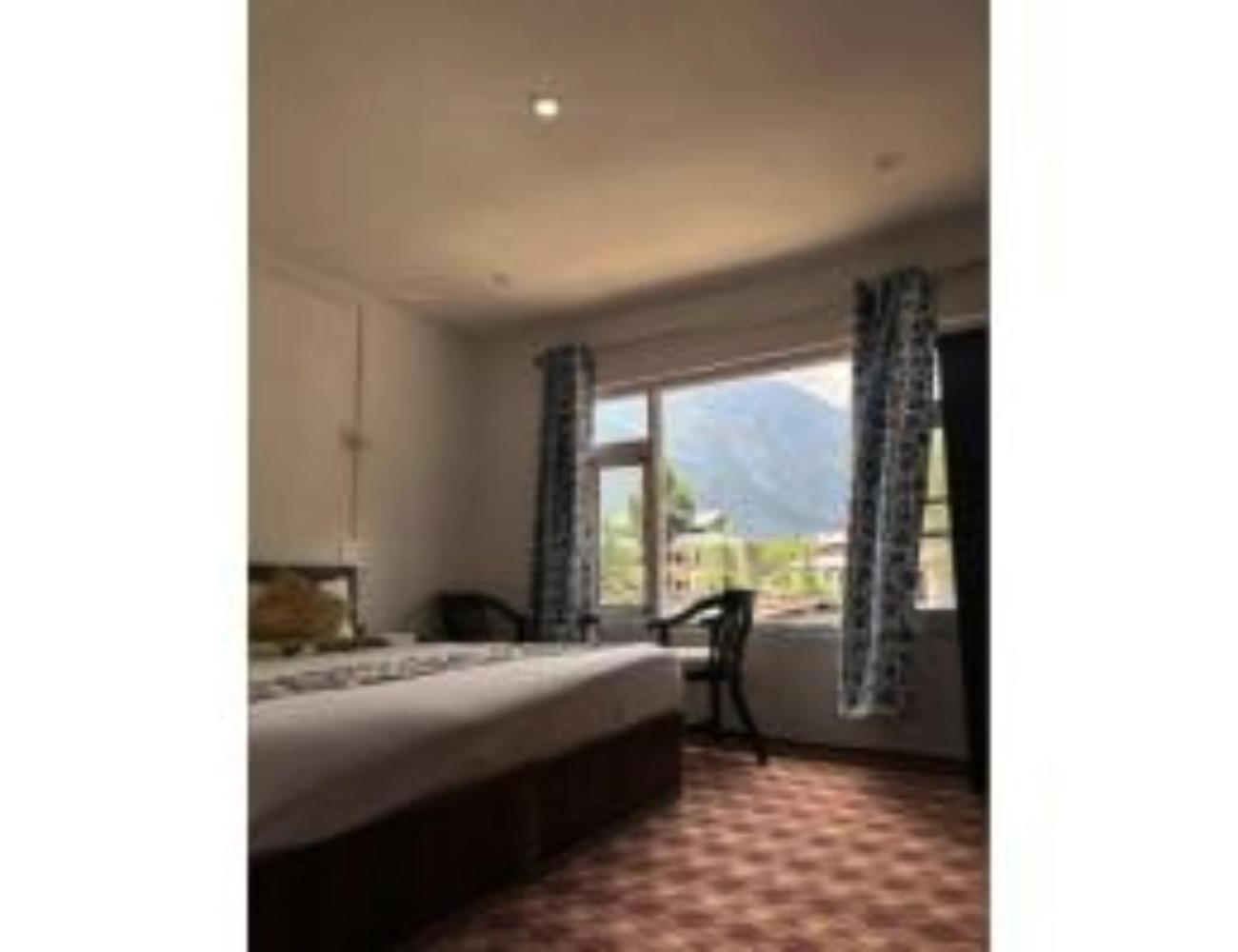 New Relax Inn, Pahalgam, 2 Km From Lidder Valley Exteriör bild