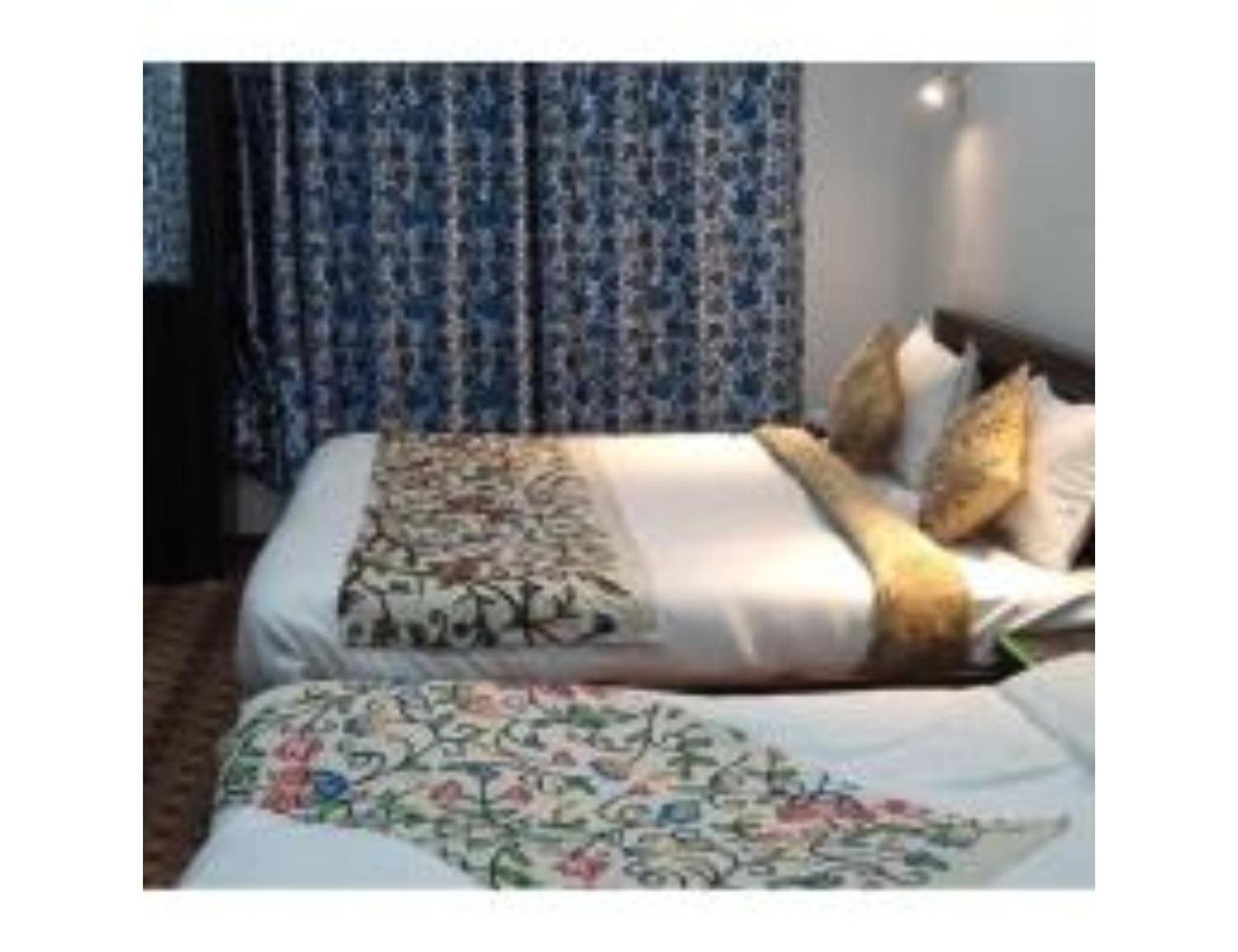 New Relax Inn, Pahalgam, 2 Km From Lidder Valley Exteriör bild
