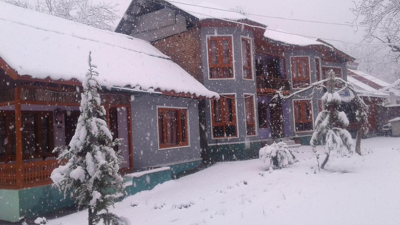 New Relax Inn, Pahalgam, 2 Km From Lidder Valley Exteriör bild