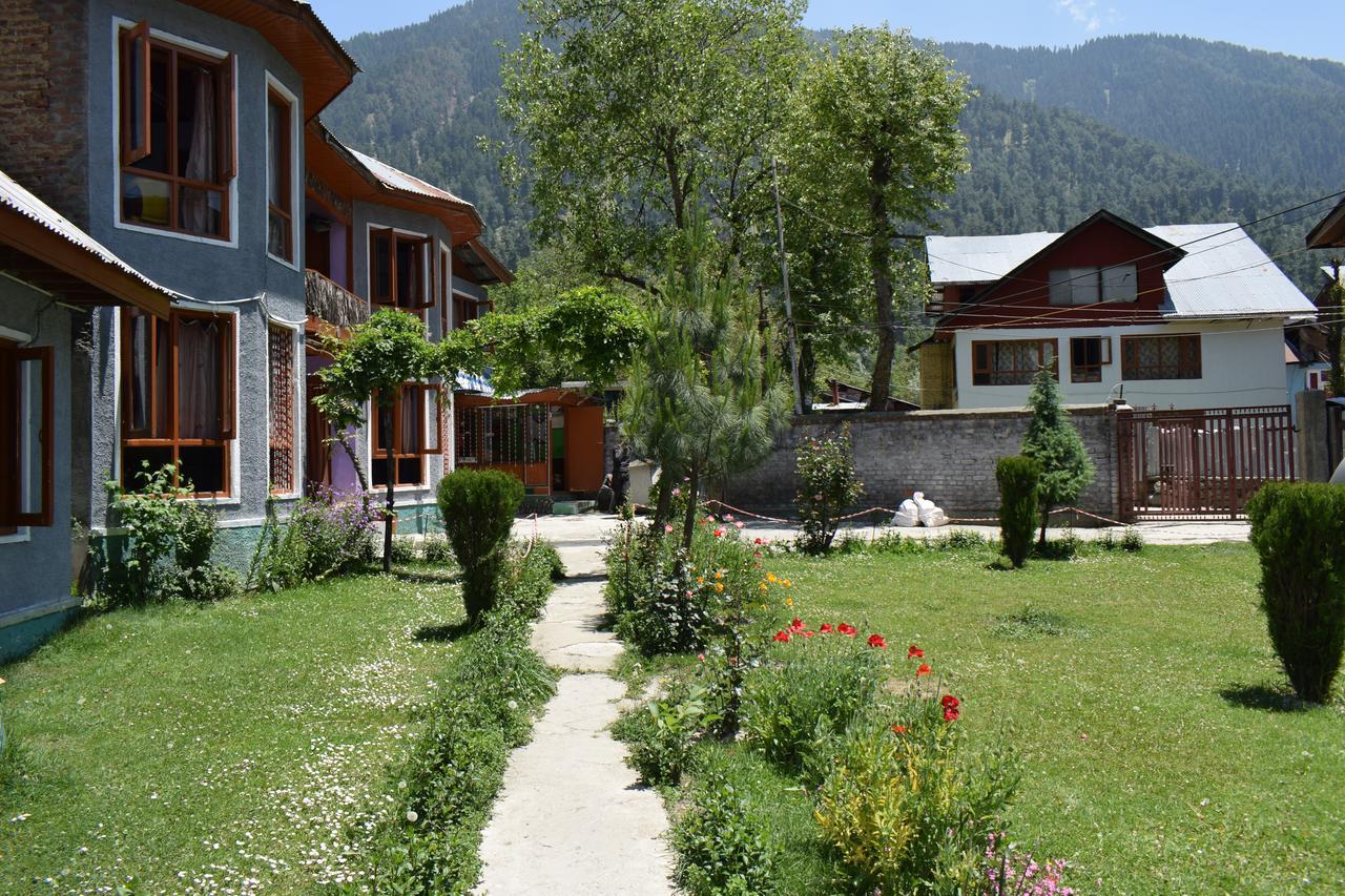 New Relax Inn, Pahalgam, 2 Km From Lidder Valley Exteriör bild