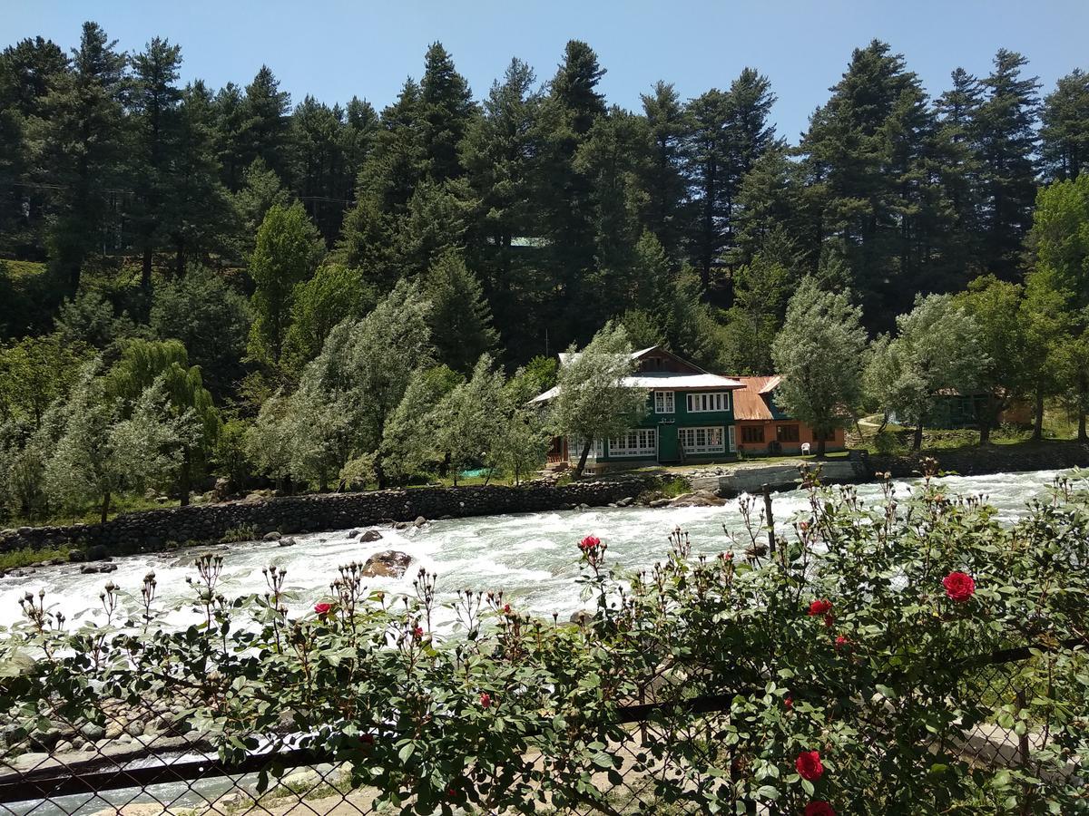 New Relax Inn, Pahalgam, 2 Km From Lidder Valley Exteriör bild
